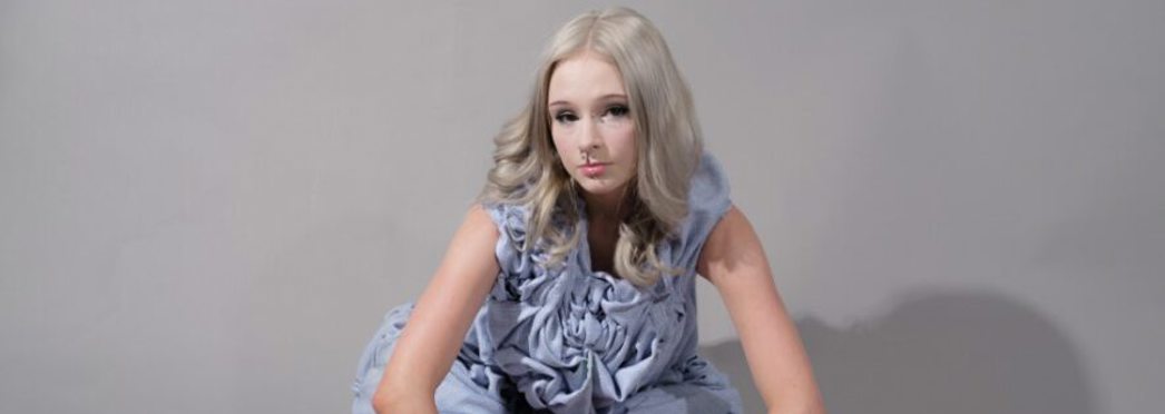 978De3b8 5F2b 4E35 87Aa 5319F3d6b9d5